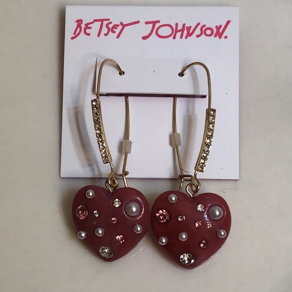 Betsey Johnson Gold Tone Pink Resin Heart Drop Earrings Crystal & Faux Pearl NWT - Picture 4 of 11